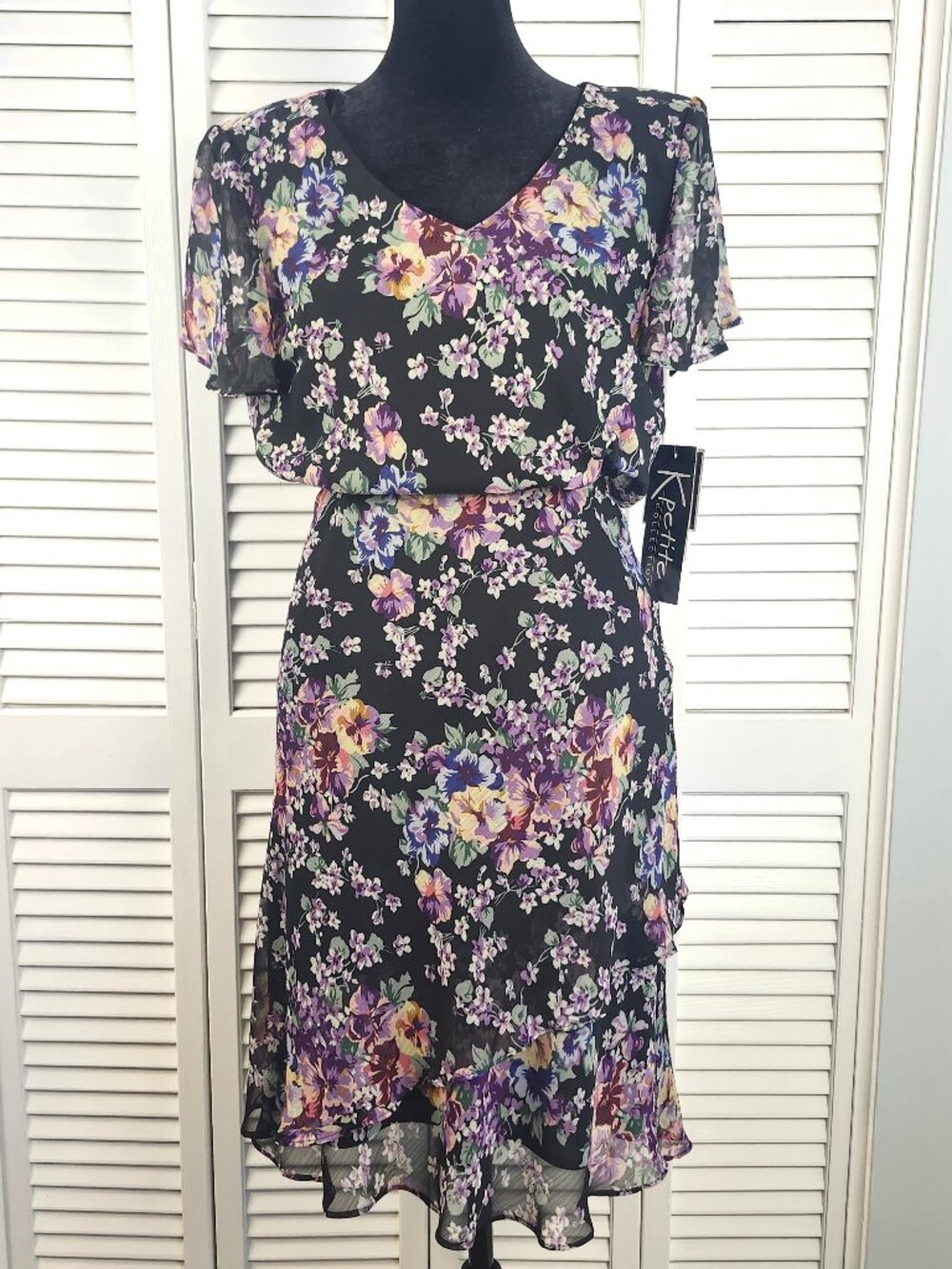 K Petite 2 Piece Set 10P Black Floral Chiffon Top Stretch Skirt NWT $86